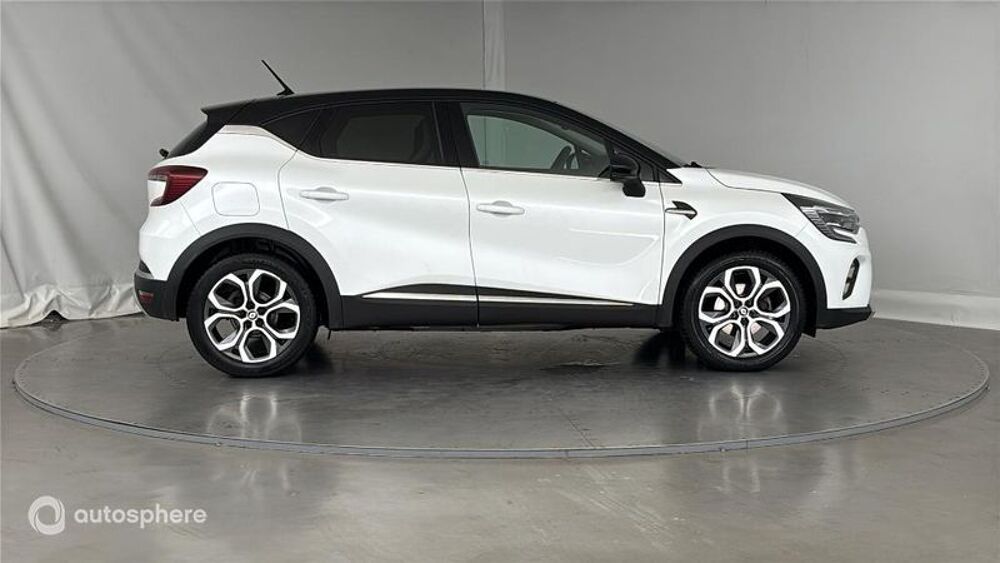Captur 1.6 E-Tech hybride 145ch Intens -21 2022 occasion 54135 Mexy