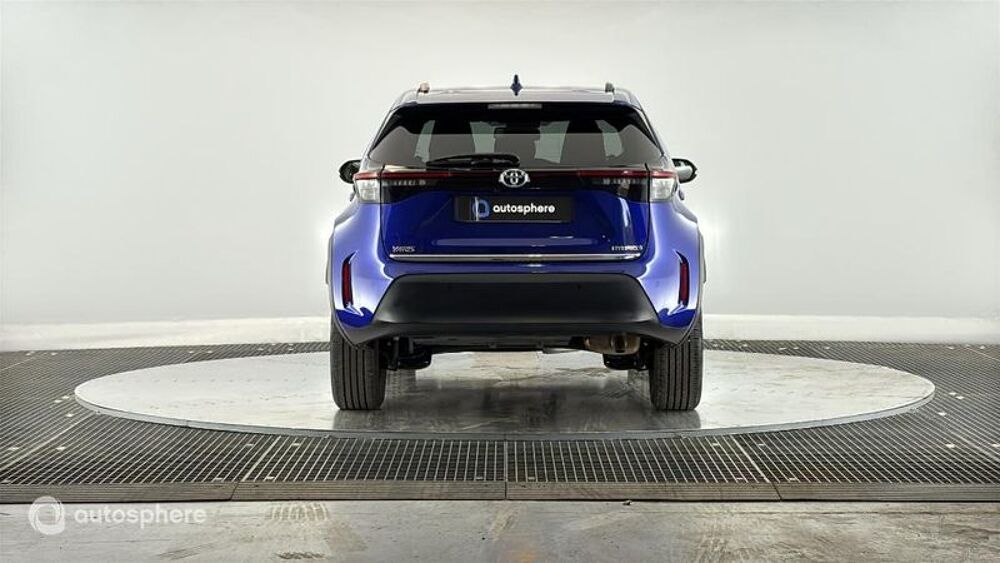 Yaris Cross 116h Design MY22 2023 occasion 69200 V&eacute;nissieux
