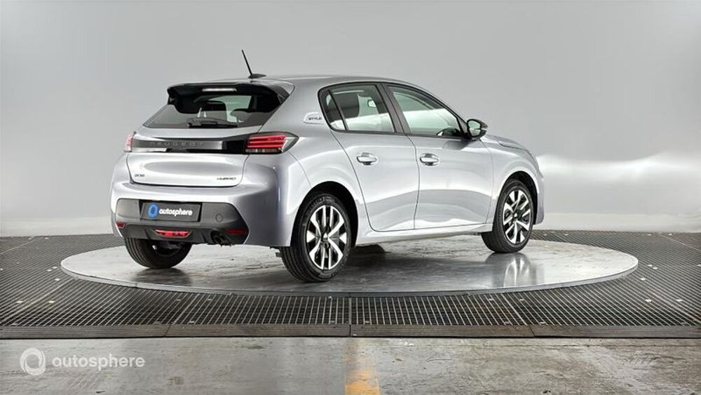 208 1.2 Hybrid 100ch Style e-DCS6 2025 occasion 03110 Charmeil