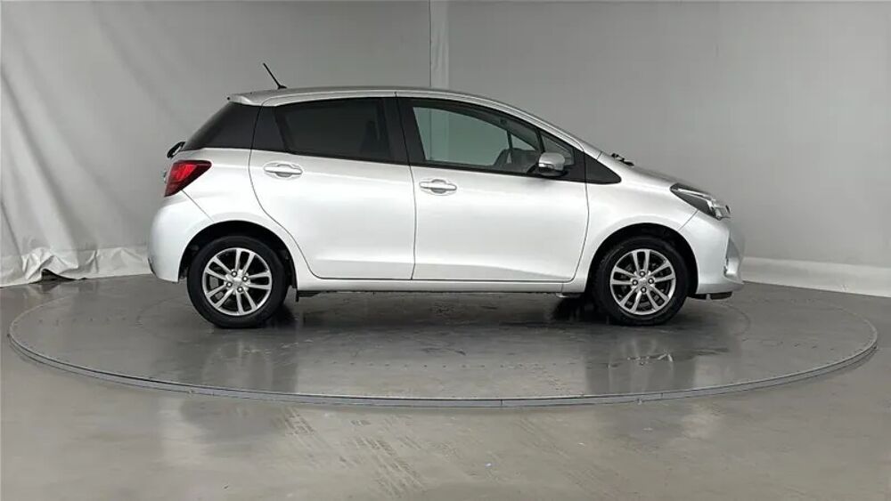 Yaris 100 VVT-i Dynamic 5p 2016 occasion 59400 CAMBRAI
