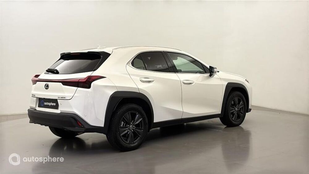 UX 250h Luxe 2WD 2023 occasion 78240 CHAMBOURCY