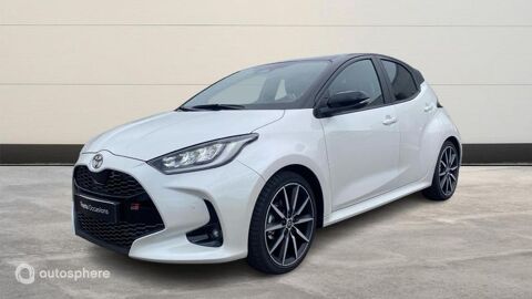 Annonce voiture Toyota Yaris 26999 €