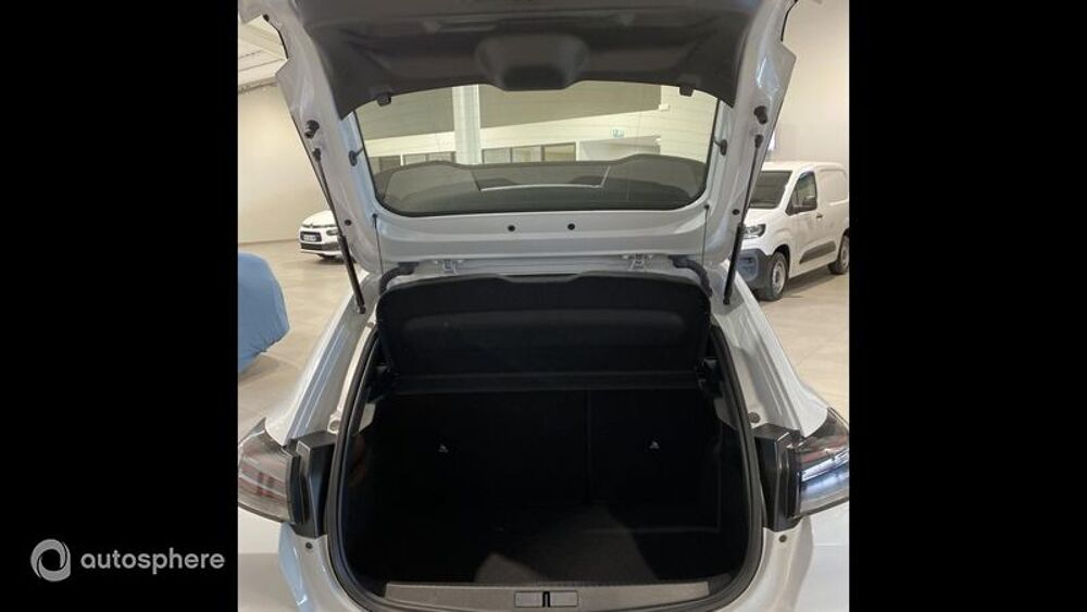 208 1.2 Hybrid 110ch Style e-DCS6 2026 occasion 63000 Clermont-Ferrand