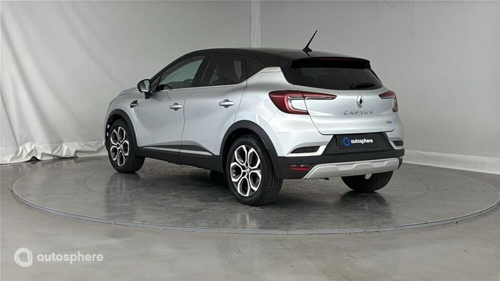 Captur 1.6 E-Tech hybride 145ch Intens -21 2022 occasion 62000 Arras