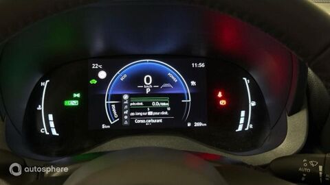 Yaris 116h Design 5p MY25 2026 occasion 69200 V&eacute;nissieux