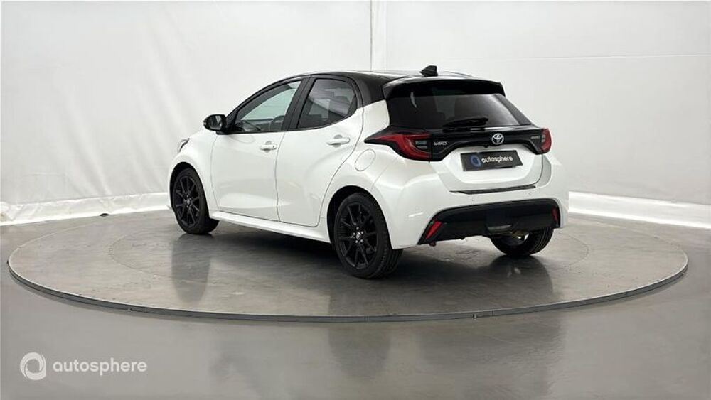 Yaris 116h Collection 5p MY22 2022 occasion 62232 Fouqui&egrave;res-l&egrave;s-B&eacute;thune