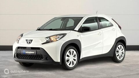 Toyota Aygo 1.0 VVT-i 72ch Dynamic 2022 occasion V&eacute;nissieux 69200