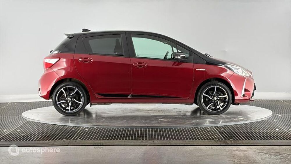 Yaris 100h Collection 5p RC18 2018 occasion 01120 DAGNEUX