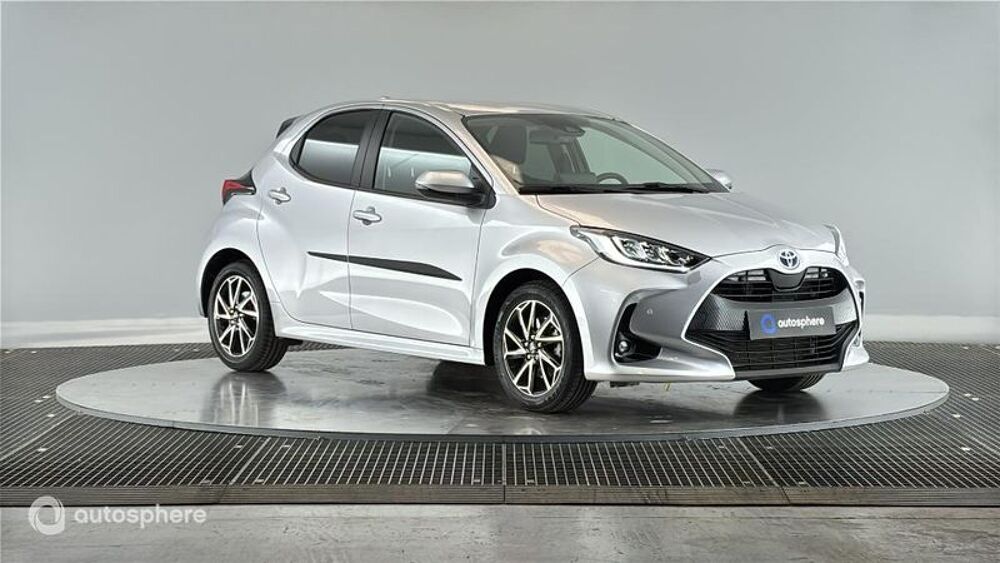 Yaris 116h Design 5p MY22 2023 occasion 69140 Rillieux-la-Pape