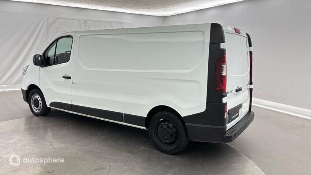 Trafic L2H1 3T 2.0 Blue dCi 130ch Grand Confort 2023 occasion 77100 Meaux
