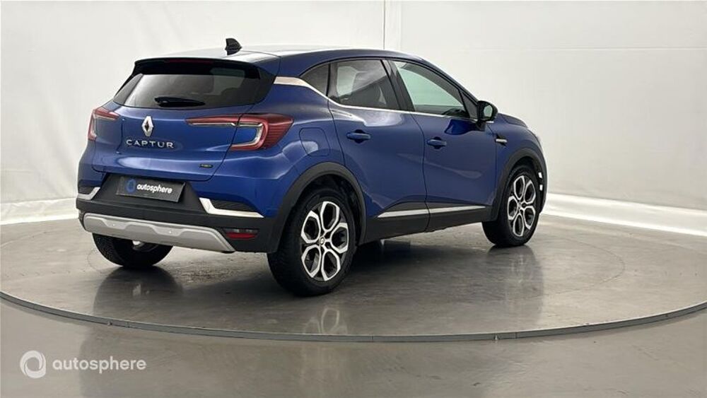 Captur 1.6 E-Tech hybride 145ch Techno 2023 occasion 51000 Ch&acirc;lons-en-Champagne