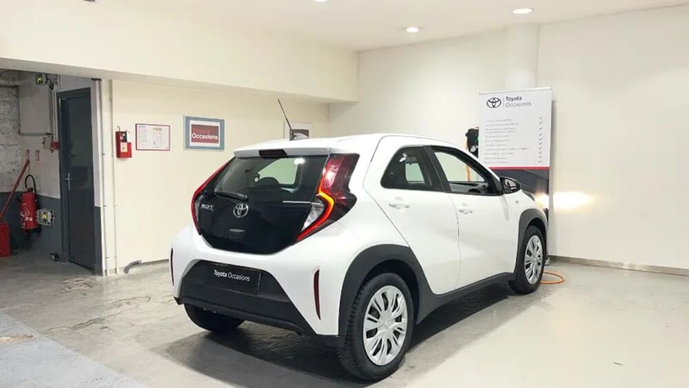 Aygo 1.0 VVT-i 72ch Dynamic S-CVT MY23 2023 occasion 75005 Paris