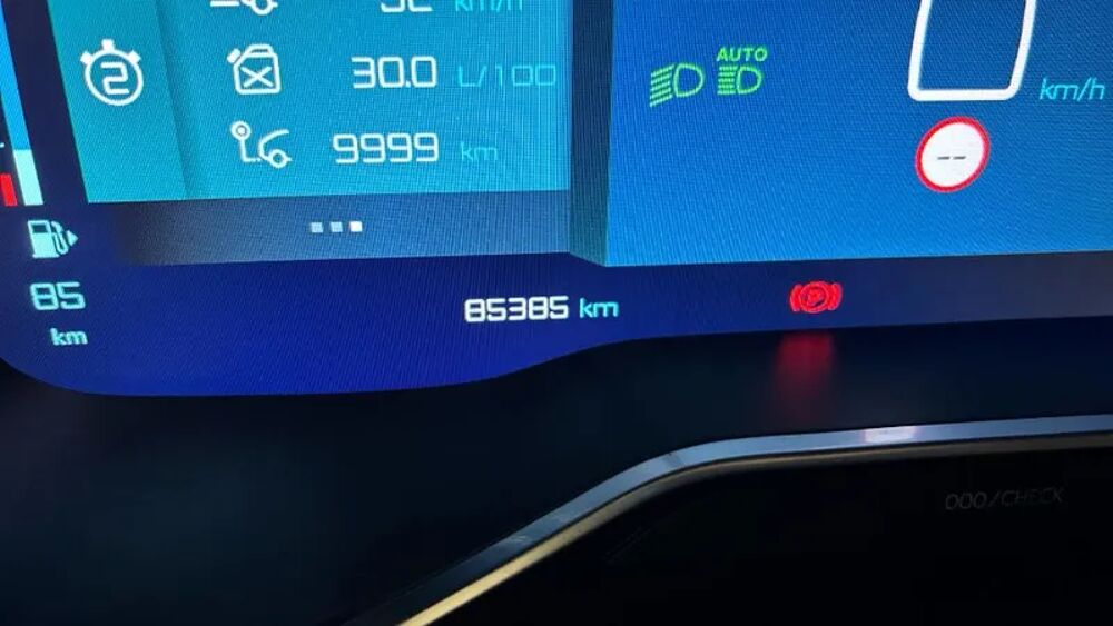 C5 aircross Hybrid rechargeable 225ch Shine &euml;-EAT8 2022 occasion 86000 Poitiers