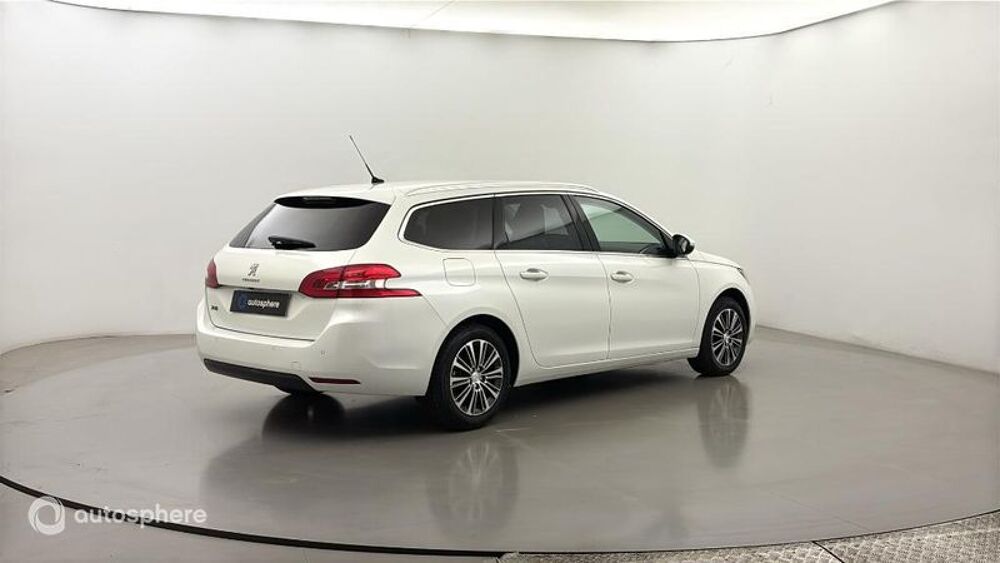 308 SW 1.2 PureTech 130ch S&S Allure Pack EAT8 2020 occasion 64200 Bassussarry