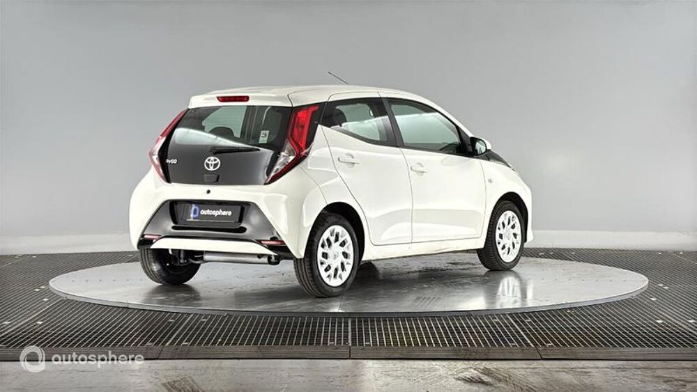 Aygo 1.0 VVT-i 72ch x-play 5P MY19 2020 occasion 69140 Rillieux-la-Pape