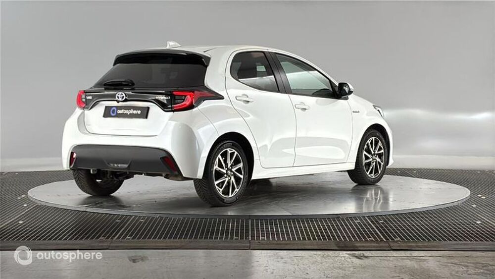 Yaris 116h Design 5p MY22 2021 occasion 01120 DAGNEUX