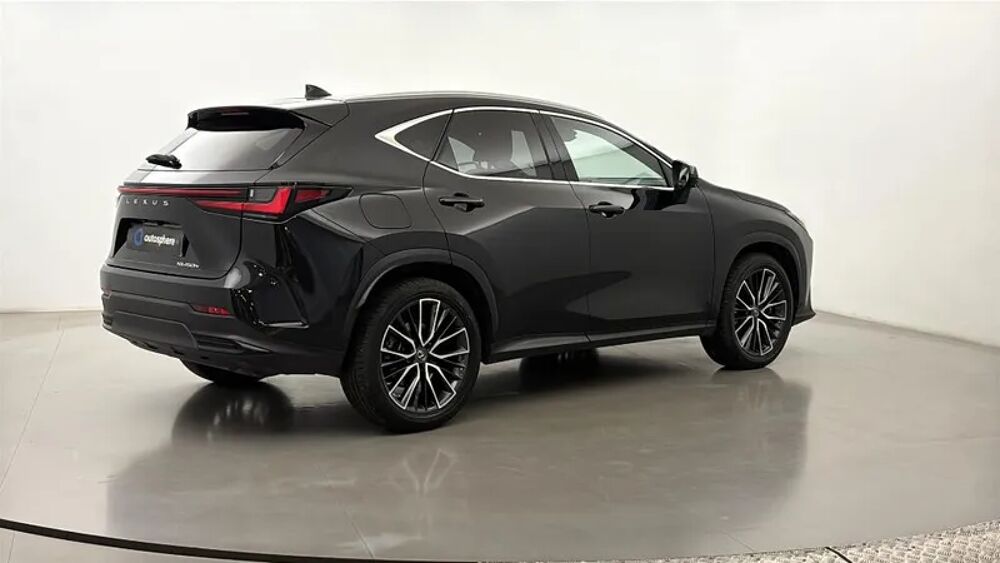 NX 450h+ Executive 4WD 2022 occasion 78240 CHAMBOURCY