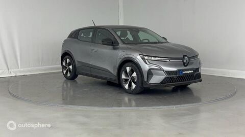 M&eacute;gane E-Tech Electric EV40 130ch Equilibre standard charge 2022 occasion 10000 Troyes