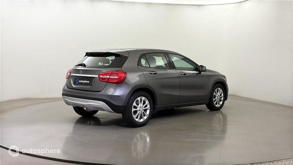 Classe GLA 200 d Fascination 2017 occasion 86000 Poitiers