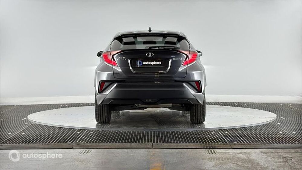 C-HR 122h Distinctive 2WD E-CVT MY22 2022 occasion 69200 V&eacute;nissieux