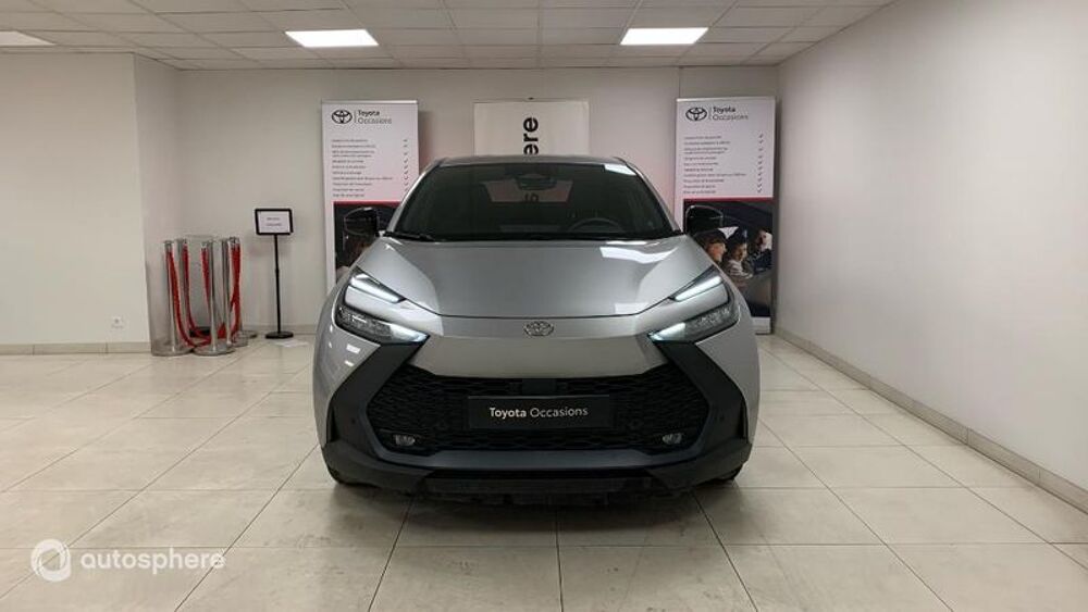 C-HR 2.0 Hybride 200ch Design NG23 2025 occasion 69200 V&eacute;nissieux