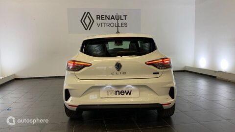 Clio 1.6 E-Tech 145ch full hybrid Evolution - 25 2025 occasion 16430 Champniers