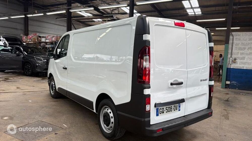 Trafic L1H1 3T 2.0 Blue dCi 130ch Confort 2023 occasion 73230 Saint-Alban-Leysse