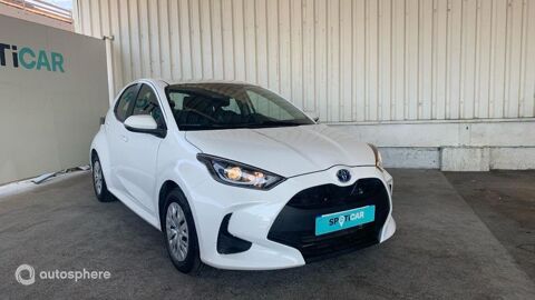 Yaris 116h Dynamic 5p MY22 2023 occasion 13300 Salon-de-Provence