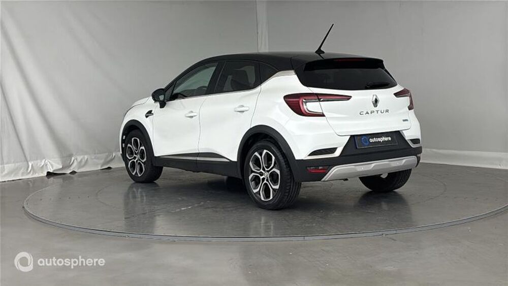 Captur 1.6 E-Tech hybride 145ch Intens -21 2022 occasion 62219 Longuenesse