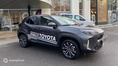 Yaris Cross 116h Design MY25 2025 occasion 92000 Nanterre