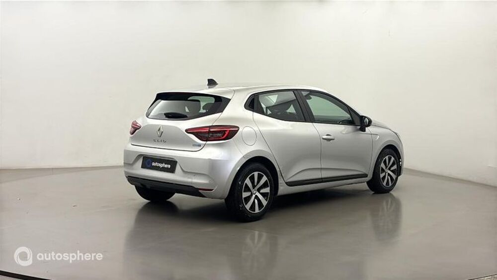 Clio 1.6 E-Tech hybride 145ch Equilibre 2023 occasion 93250 Villemomble