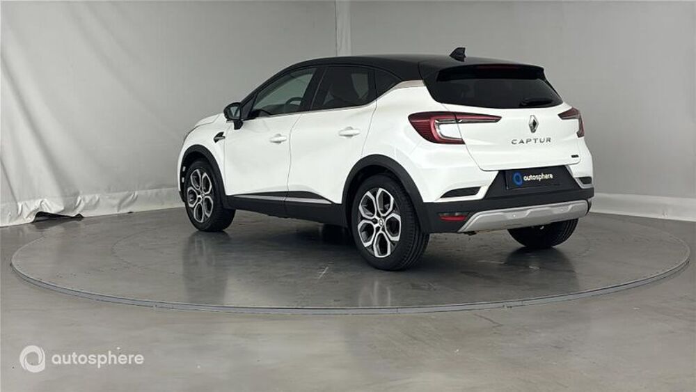 Captur 1.6 E-Tech hybride 145ch Techno 2023 occasion 51120 S&eacute;zanne