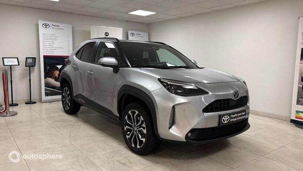Yaris Cross 130h Design MY26 2026 occasion 69200 V&eacute;nissieux