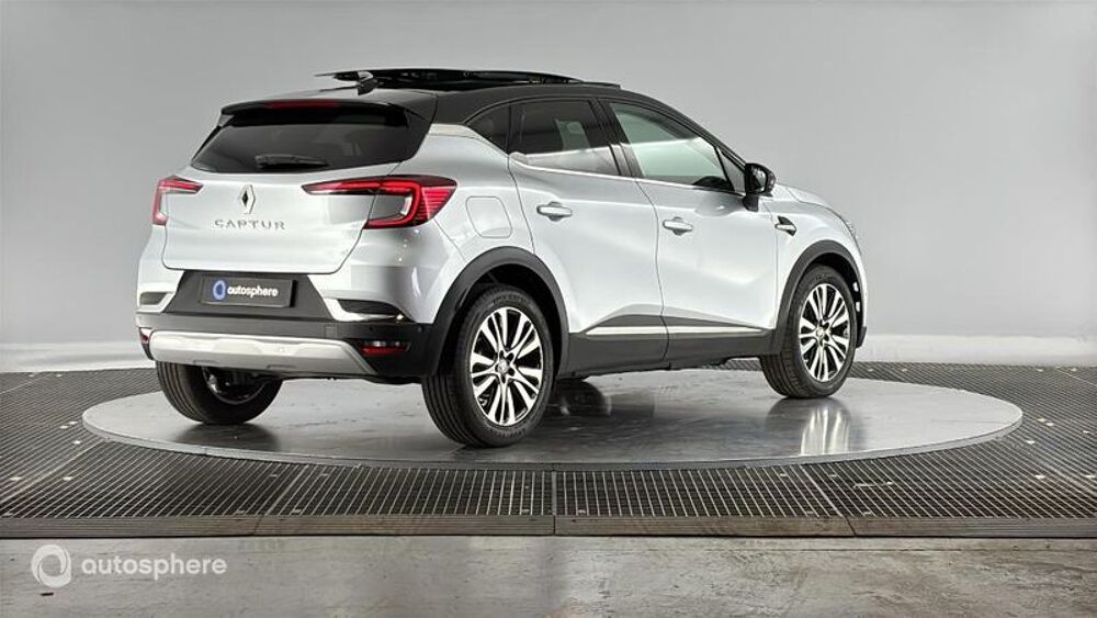Captur 1.3 TCe mild hybrid 160ch Iconic EDC 2023 occasion 74200 Thonon-les-Bains