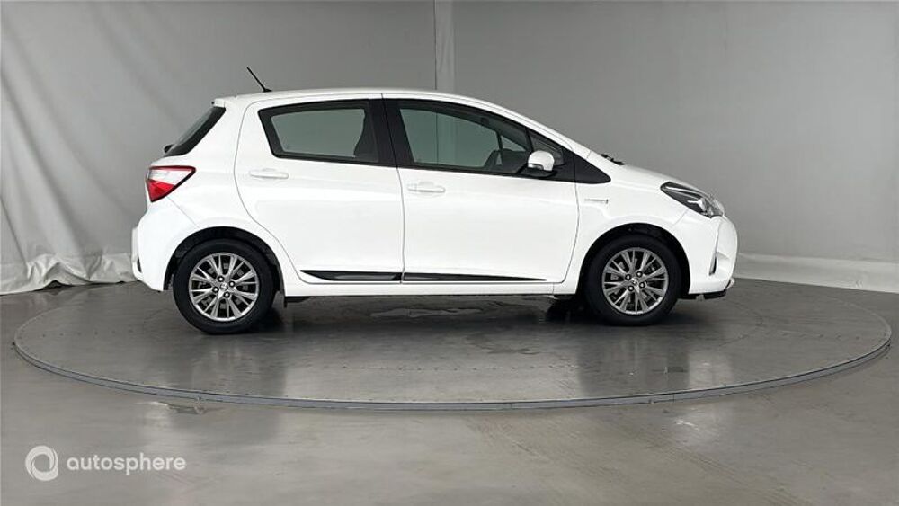Yaris 100h Dynamic 5p RC19 2020 occasion 51100 Reims