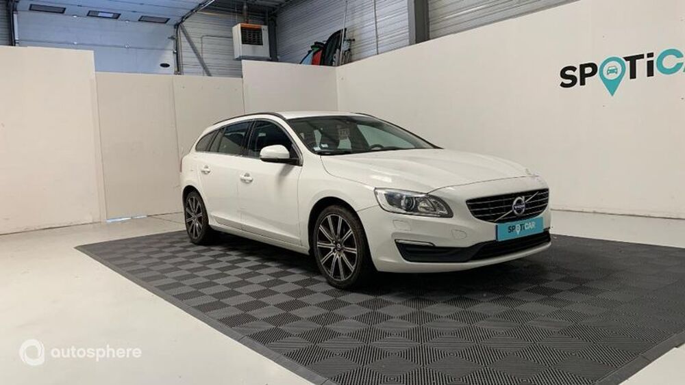 V60 D3 150ch R-Design Geartronic 2018 occasion 84000 Avignon