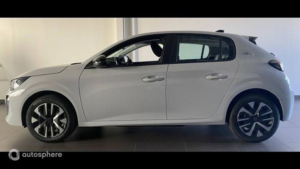 208 e- 136ch 50 kWh Business R 2026 occasion 03110 Charmeil