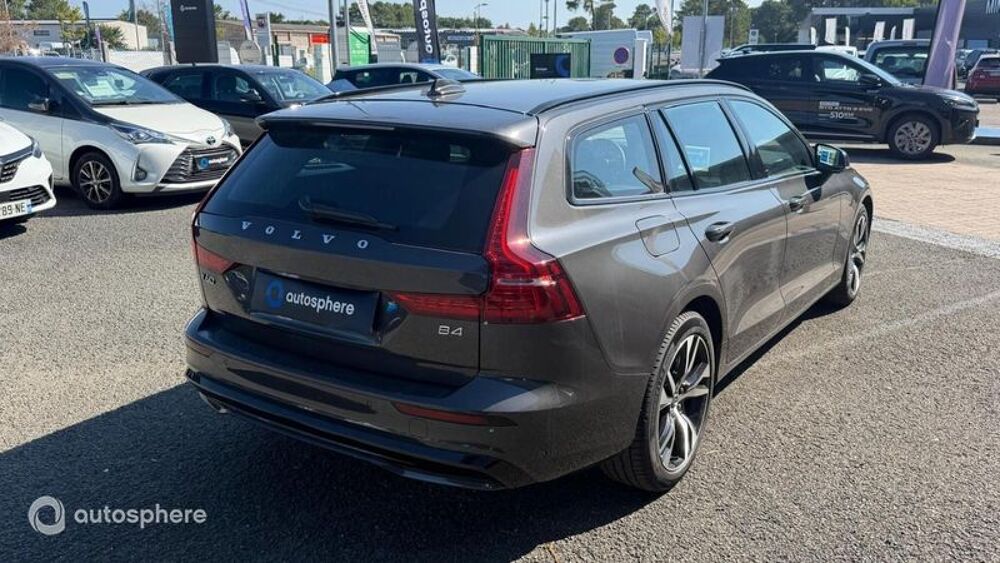 V60 B4 197ch Plus Style Dark DCT 7 2025 occasion 33260 LA TESTE DE BUCH