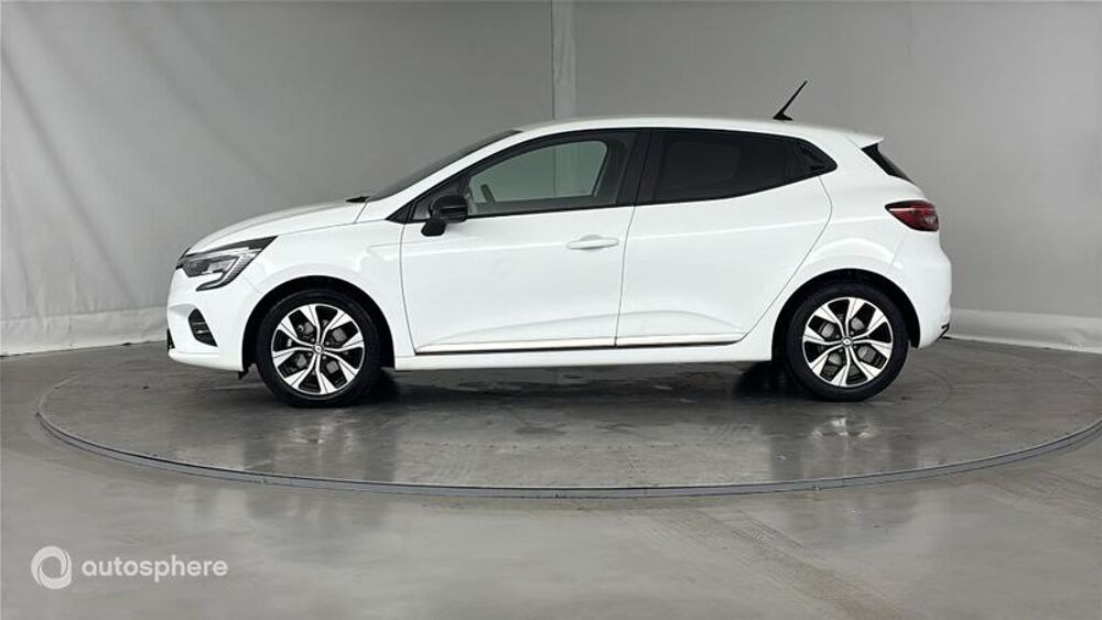Clio 1.6 E-Tech hybride 145ch Evolution 2023 occasion 02300 Chauny