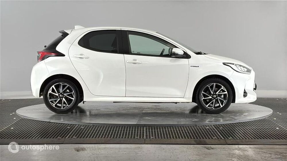 Yaris 116h Design 5p MY22 2021 occasion 01120 DAGNEUX