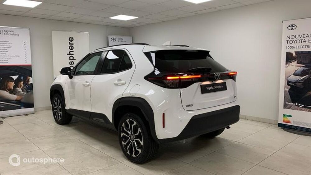 Yaris Cross 130h Design MC24 2025 occasion 69200 V&eacute;nissieux