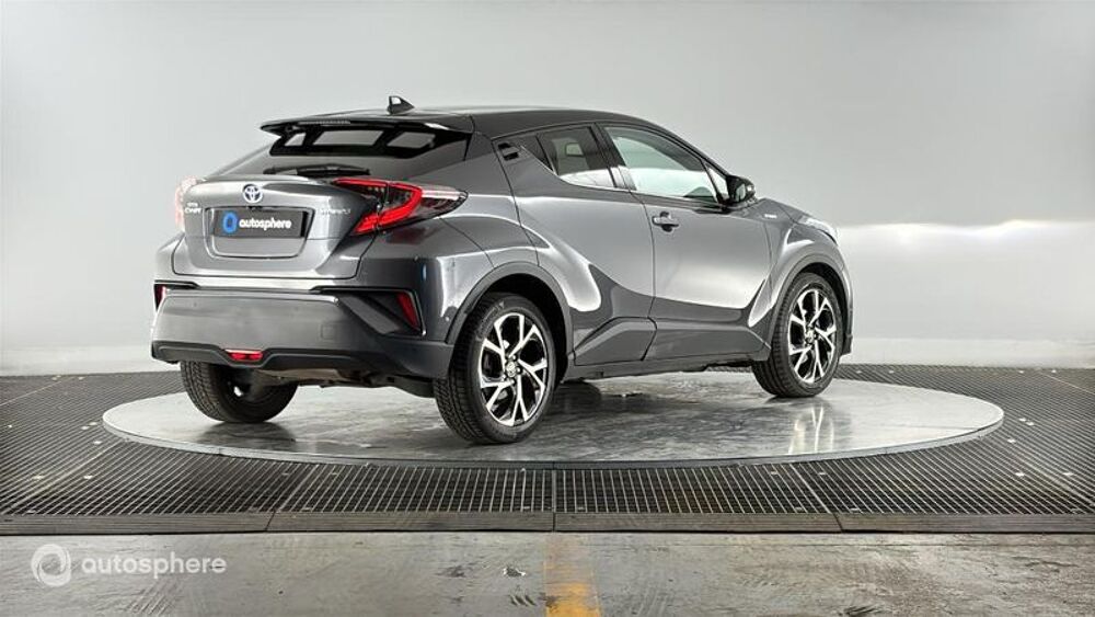 C-HR 122h Distinctive 2WD E-CVT RC18 2017 occasion 69410 Champagne-au-Mont-d'Or