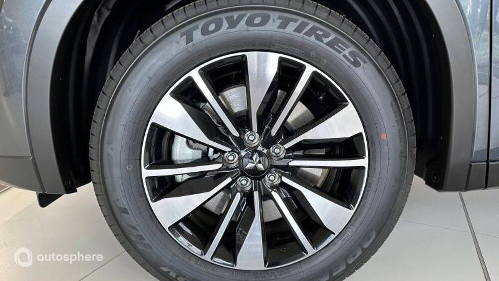 Outlander 2.4 PHEV 306ch Invite 4WD 2025 occasion 59600 Maubeuge