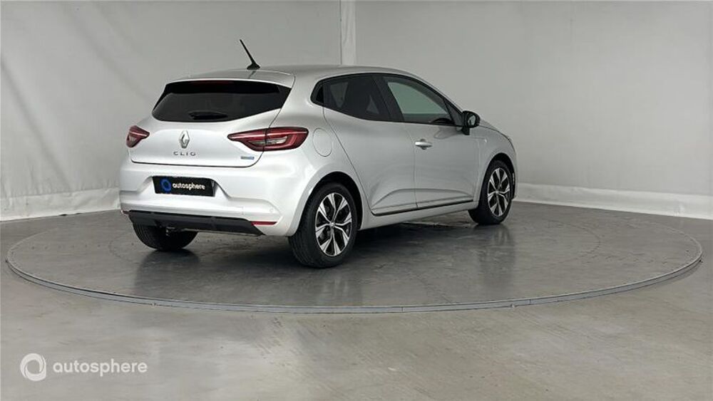Clio 1.6 E-Tech hybride 145ch Evolution 2023 occasion 62220 Carvin
