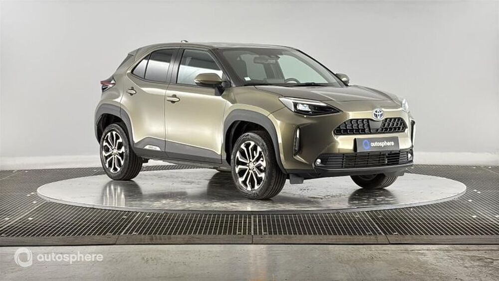 Yaris Cross 116h Design AWD-i MY22 2022 occasion 69200 V&eacute;nissieux