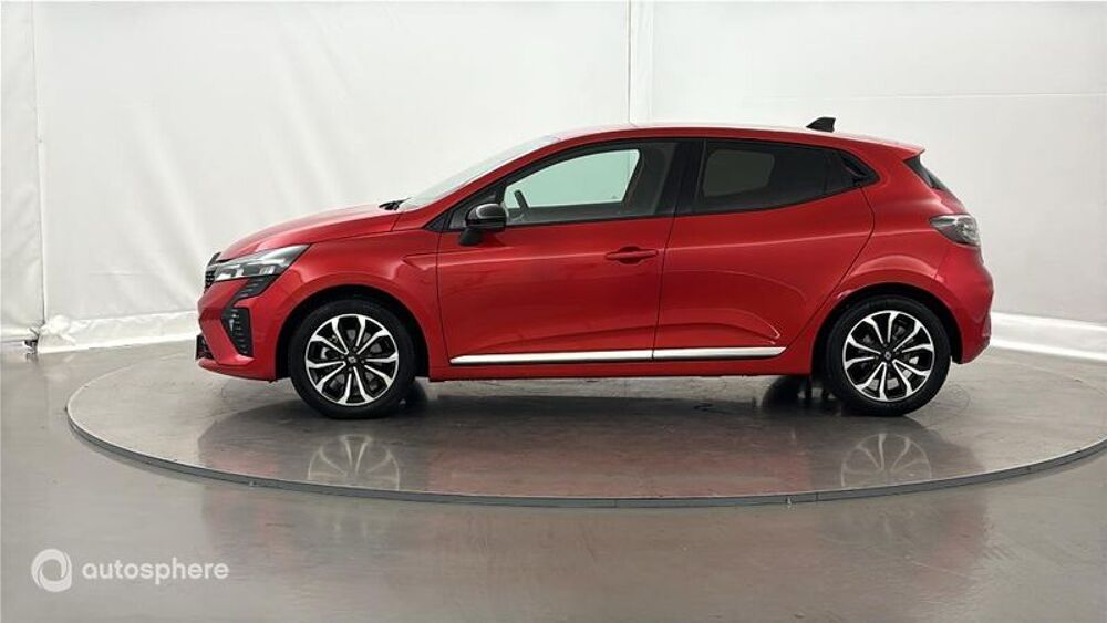 Clio 1.6 E-Tech 145ch full hybrid Techno 2023 occasion 02300 Chauny