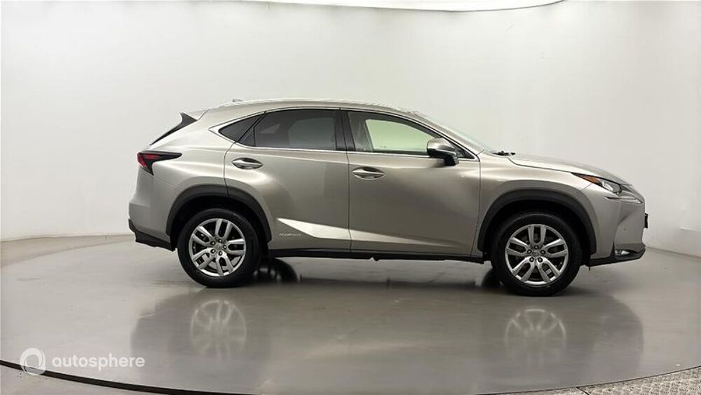 NX 300h 4WD Luxe Euro6d-T 2017 occasion 03110 Charmeil