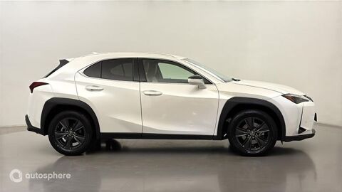 UX 250h Luxe 2WD 2023 occasion 78240 CHAMBOURCY