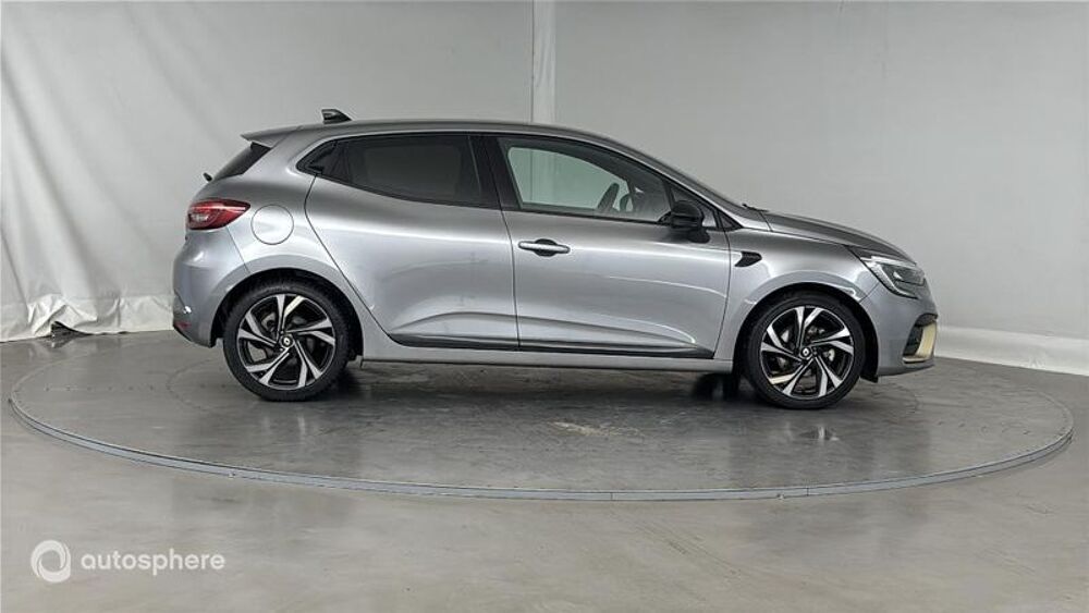 Clio 1.6 E-Tech hybride 145ch Engineered 2023 occasion 54800 JARNY