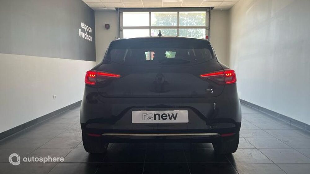 Clio 1.6 E-Tech hybride 145ch Engineered 2023 occasion 84120 Pertuis